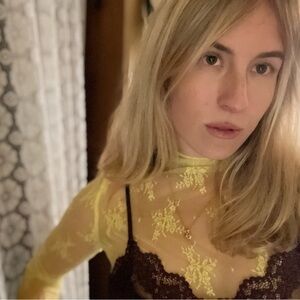 Meet your Posher, Hannah